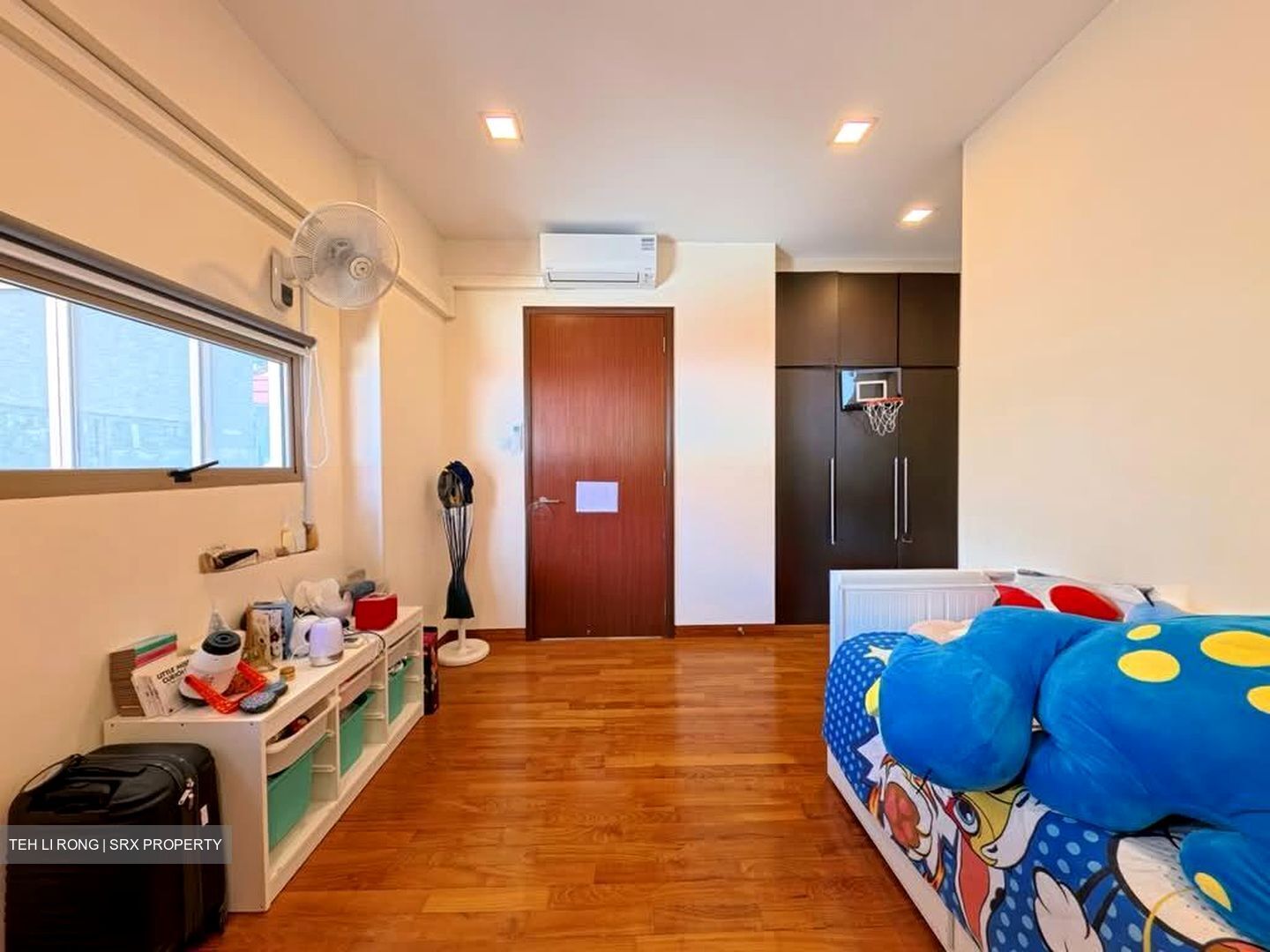 Spring Park Estate (D16), Semi-Detached #590806271